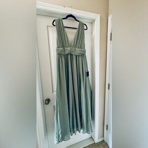 NWT Heavenly Hues Sage Brush Maxi Dress